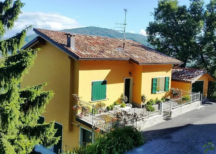 Pietra Di Bismantova Short Lets Apartamento *