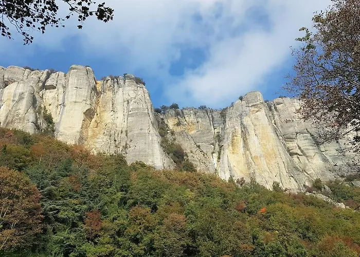 Pietra Di Bismantova Short Lets Apartamento Castelnovo ne' Monti