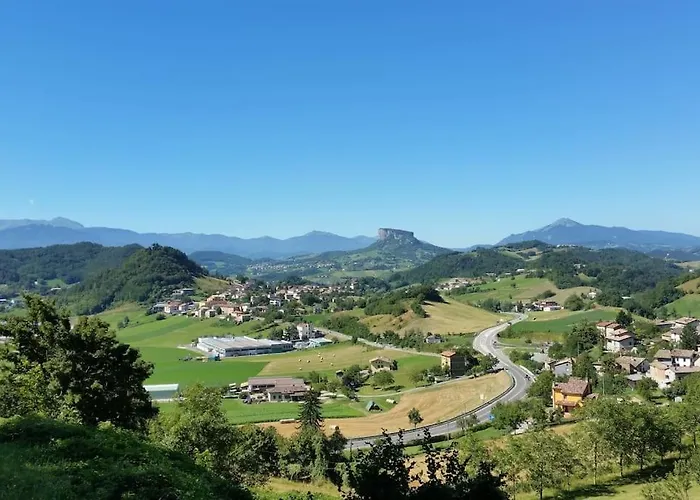 Lejlighed Pietra Di Bismantova Short Lets *