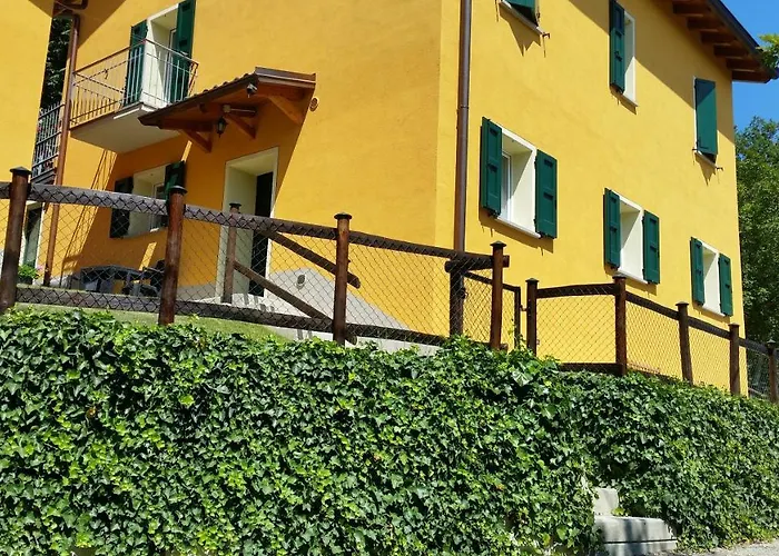 Lejlighed Pietra Di Bismantova Short Lets *